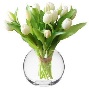 Bunch of 7 White Tulips, presented as a standalone item for straightforward product identification